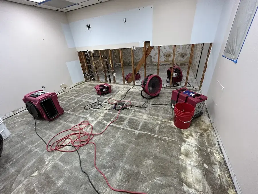 Slab leak water damage dried in a Garland, TX home